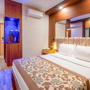 Fame Beach Hotel